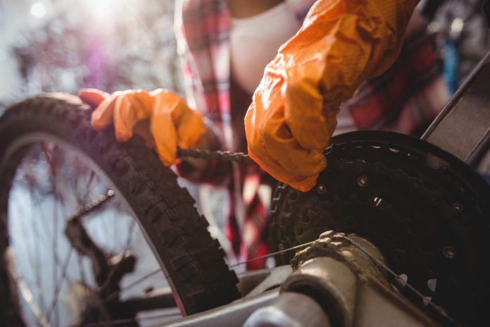 bike puncture repair at home